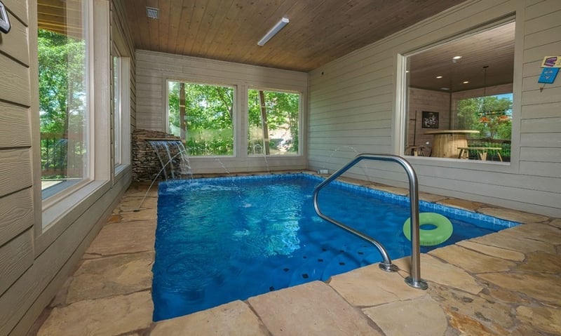 4 Elk Pass Ln, Sevierville, TN 37876