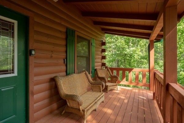1856 Walker Trl, Sevierville, TN 37876