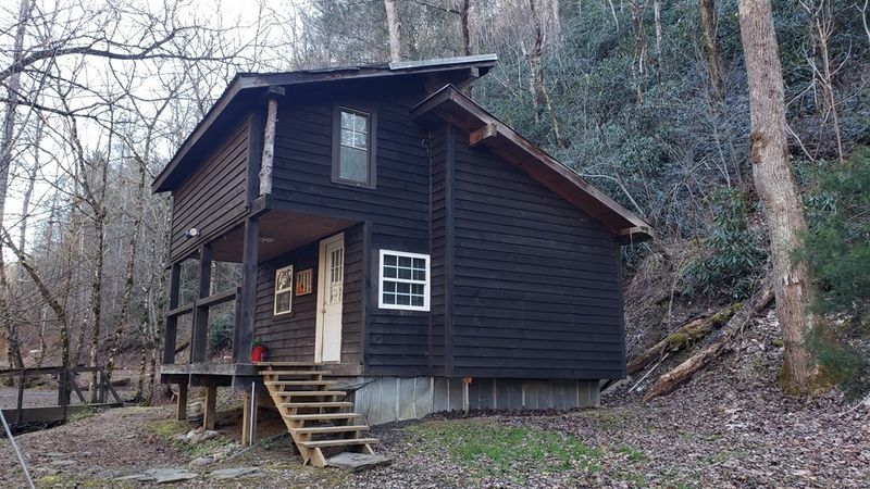 1765 Valentine Branch Rd, Sevierville, TN 37876
