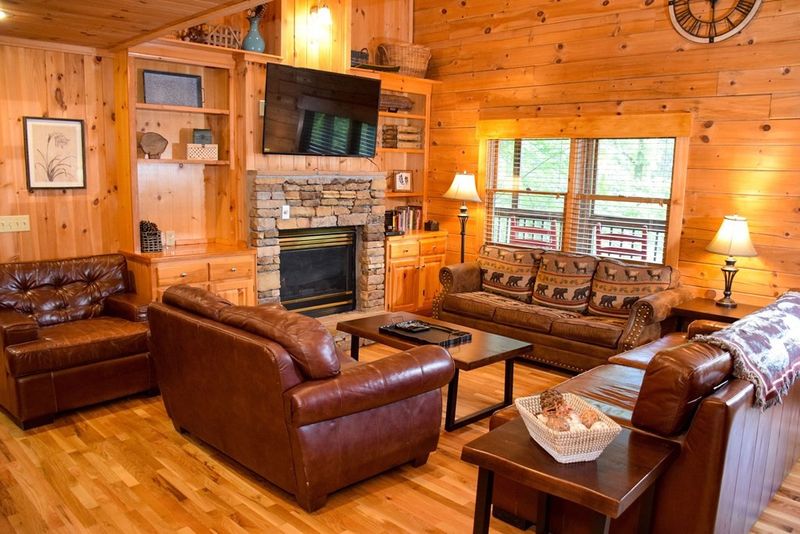 844 Bear Run Way, Sevierville, TN 37862