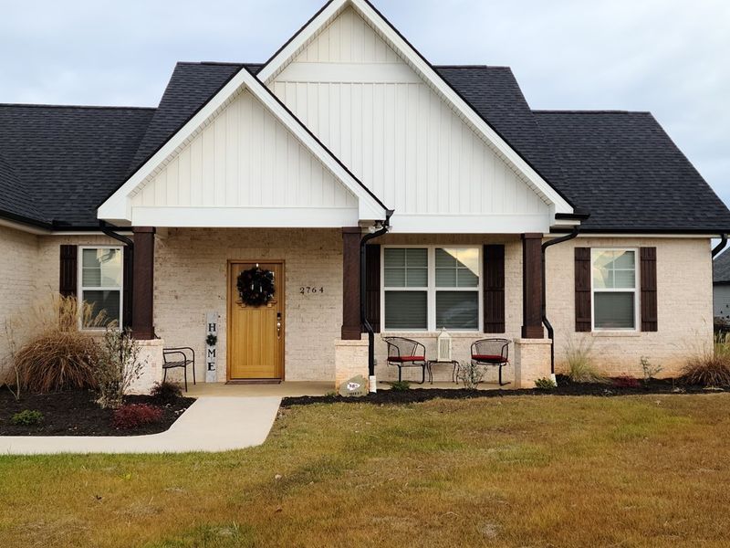 2764 Vista Meadows Ln, Sevierville, TN 37876