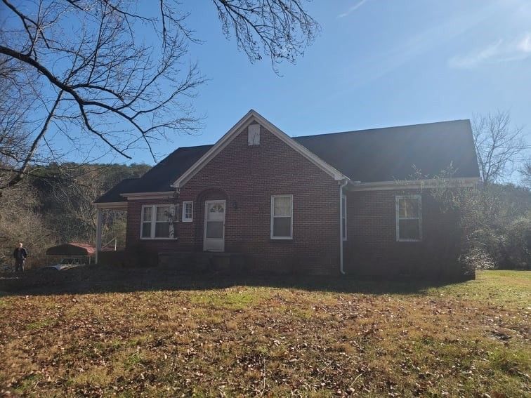 1781 Douglas Dam Rd, Sevierville, TN 37862