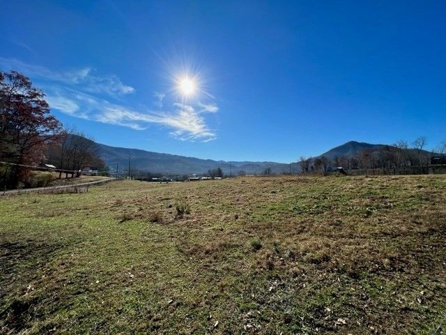 3 Burns Rd Lot TR-3, Sevierville, TN 37862