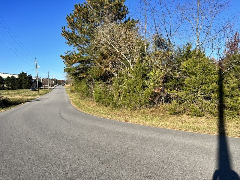 14 Winfield Dunn Pw, Sevierville, TN 37876