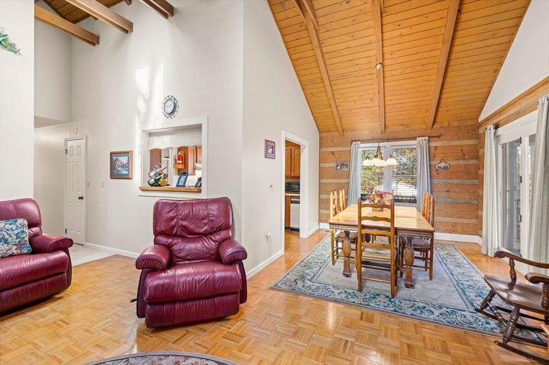 2619 Overholt Trl, Sevierville, TN 37862