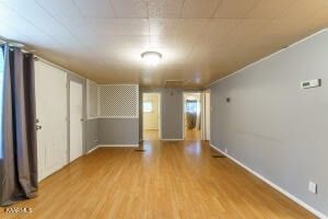 689 Outer Dr, Oak Ridge, TN 37830