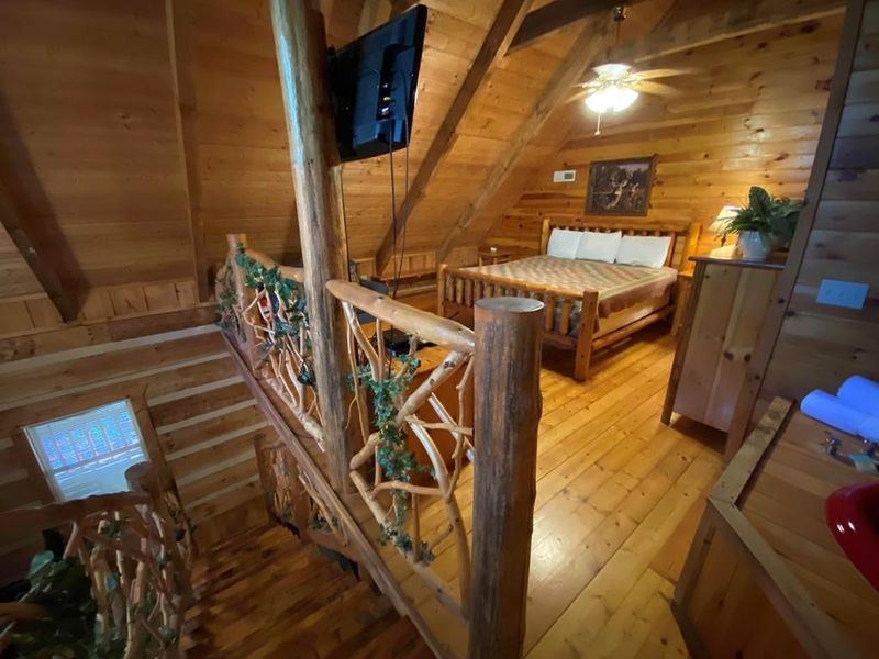 1647 Bear Valley Rd, Sevierville, TN 37876