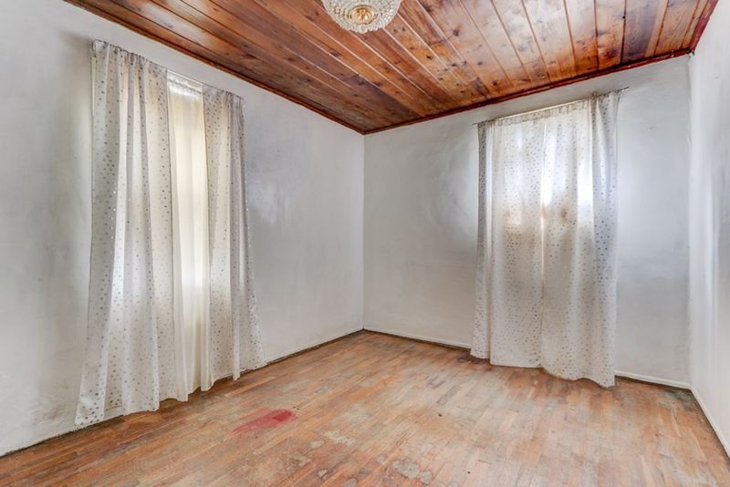 225 E View St, Sevierville, TN 37862