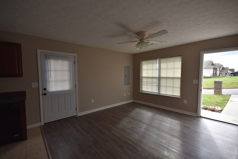 1758 Watauga St, Sevierville, TN 37876