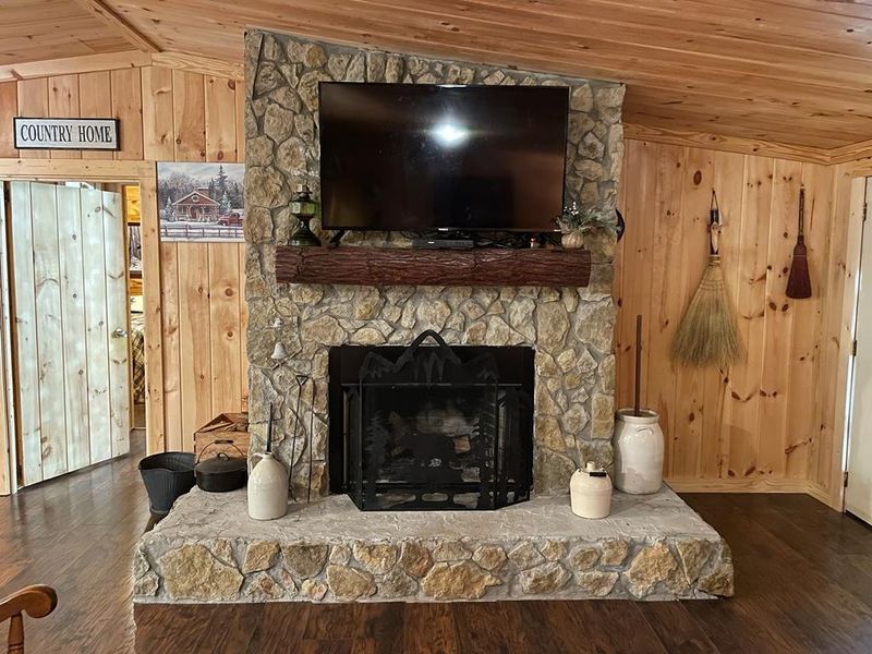 732 Autumns Peak Way, Sevierville, TN 37876