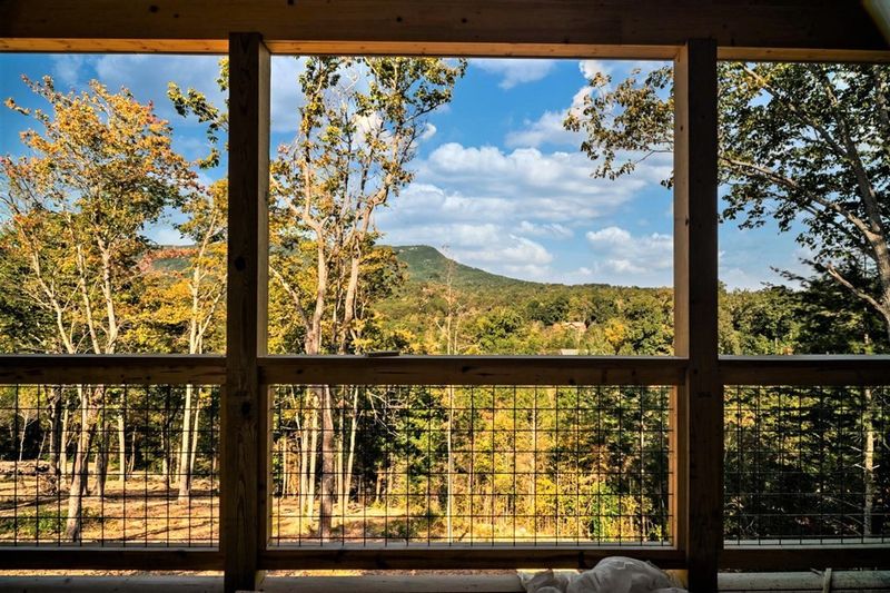 2515 Jada Ln, Sevierville, TN 37876