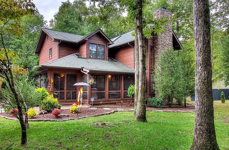 3665 Boxwood Ln, Sevierville, TN 37862