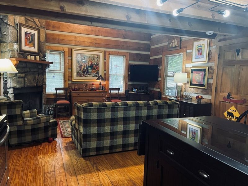 3614 Pebble Mountain Way, Sevierville, TN 37862
