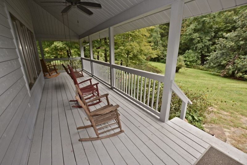 974 Obes Branch, Sevierville, TN 37862