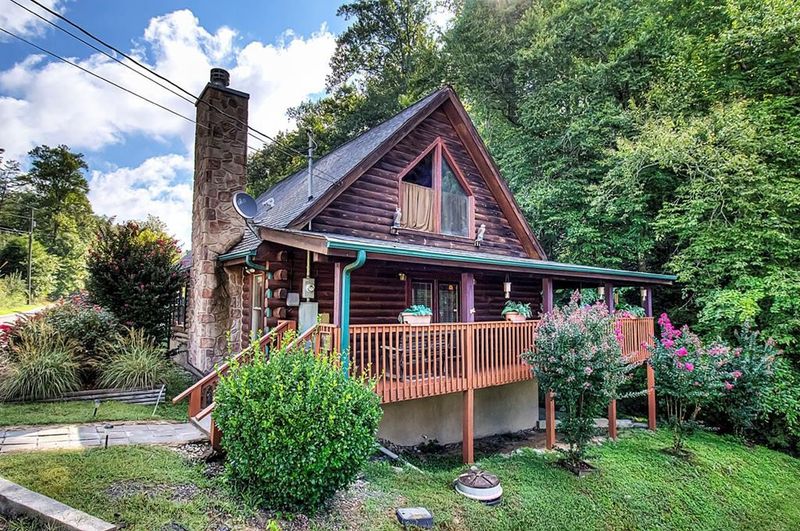 1316 Wedge Tailed, Sevierville, TN 37876