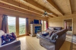 1032 Black Bear Cub, Sevierville, TN 37862