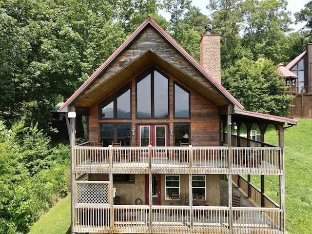 1925 Wild Iris Way #WHISPERINGWINDS, Sevierville, TN 37862