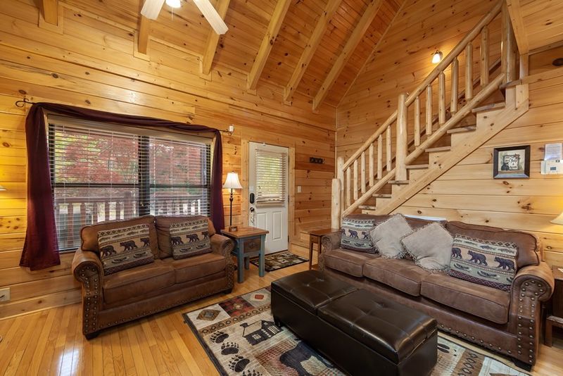 2025 Bear Creek Way #HEAVENONEARTH, Sevierville, TN 37862