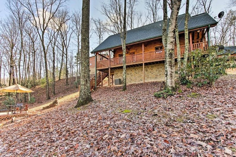 1843 Laurel Valley Way, Sevierville, TN 37862