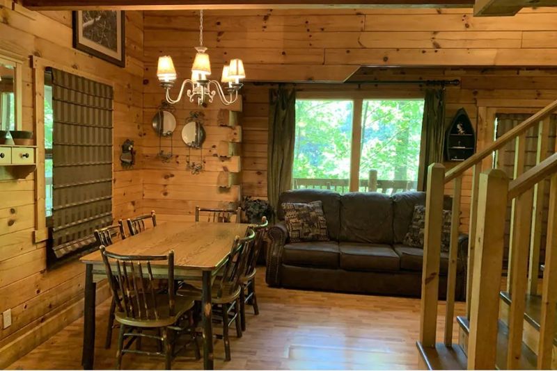 1119 Pine Mountain Rd, Sevierville, TN 37862