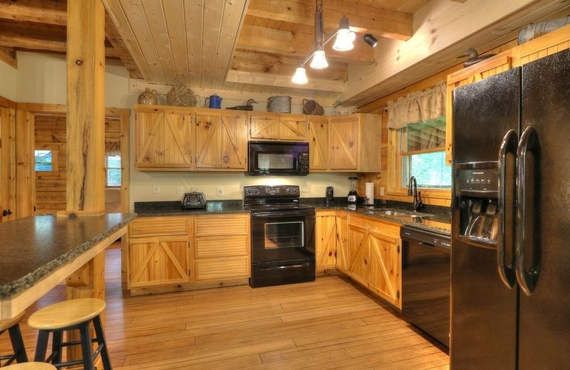 260 Oak Haven Way, Sevierville, TN 37876