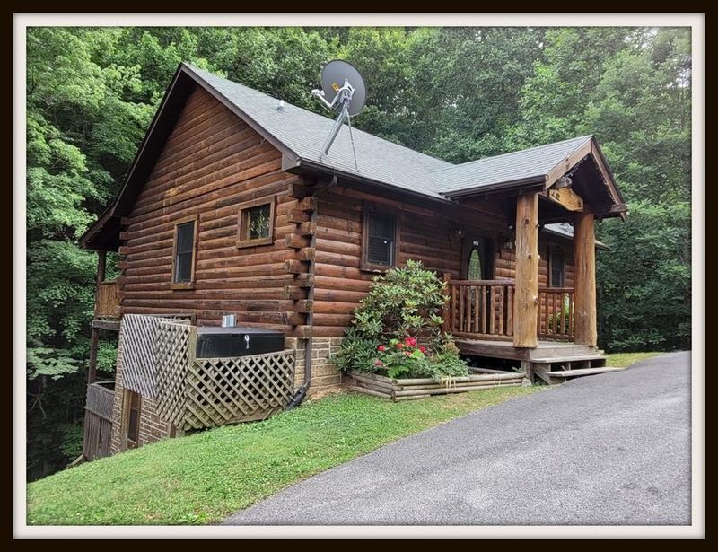 2340 Shady Creek Way, Sevierville, TN 37862