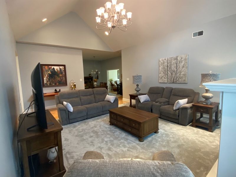 1017 Fine Glen Dr, Sevierville, TN 37862