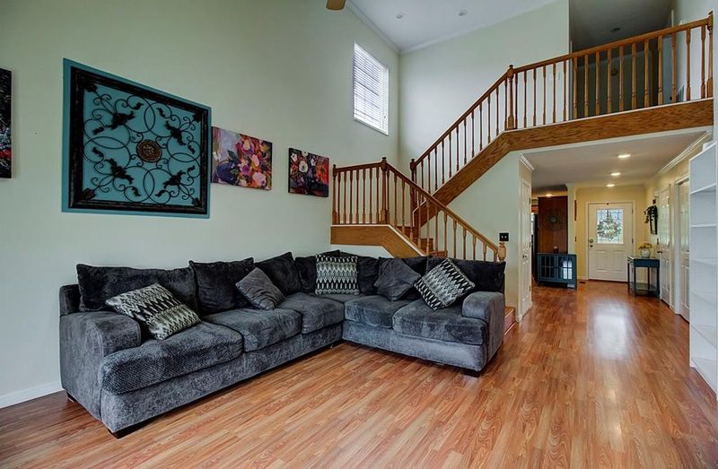 1605 Monte Vista Dr, Sevierville, TN 37862