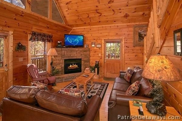 1929 Orchard Dr, Sevierville, TN 37876