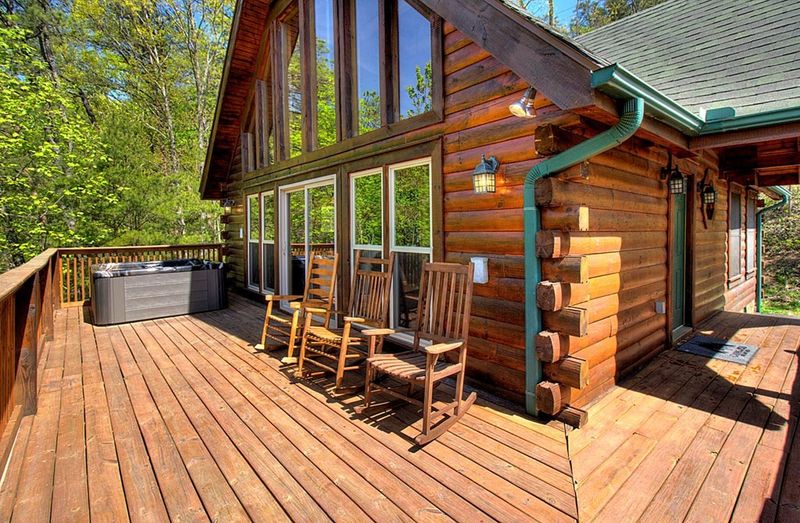 3064 Clear Fork Rd, Sevierville, TN 37862