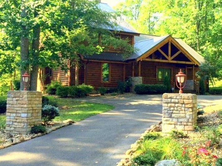 3909 Patriot Ln, Sevierville, TN 37862