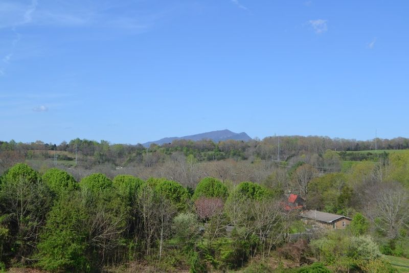 1160 Denton Rd, Sevierville, TN 37862