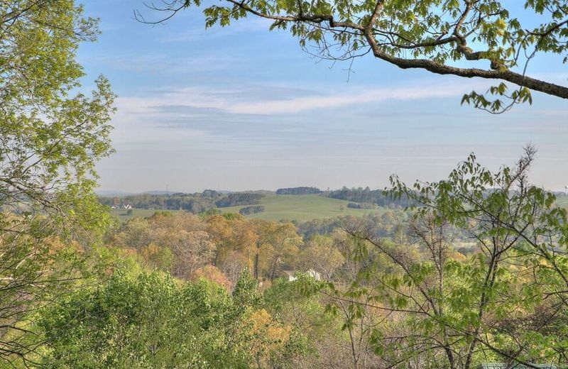225 Oak Haven Way, Sevierville, TN 37876