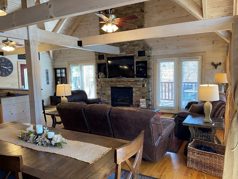 3016 Hatcher Top Rd #SUNSETRENDEZVIEW, Sevierville, TN 37862