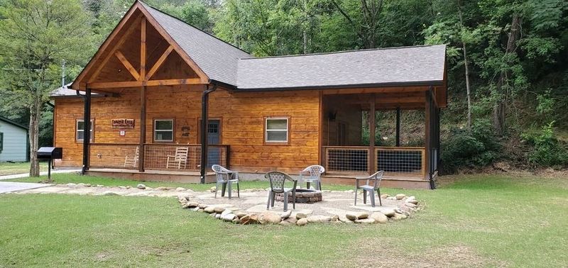 3026 Easy St #TAKINITEASY, Sevierville, TN 37862