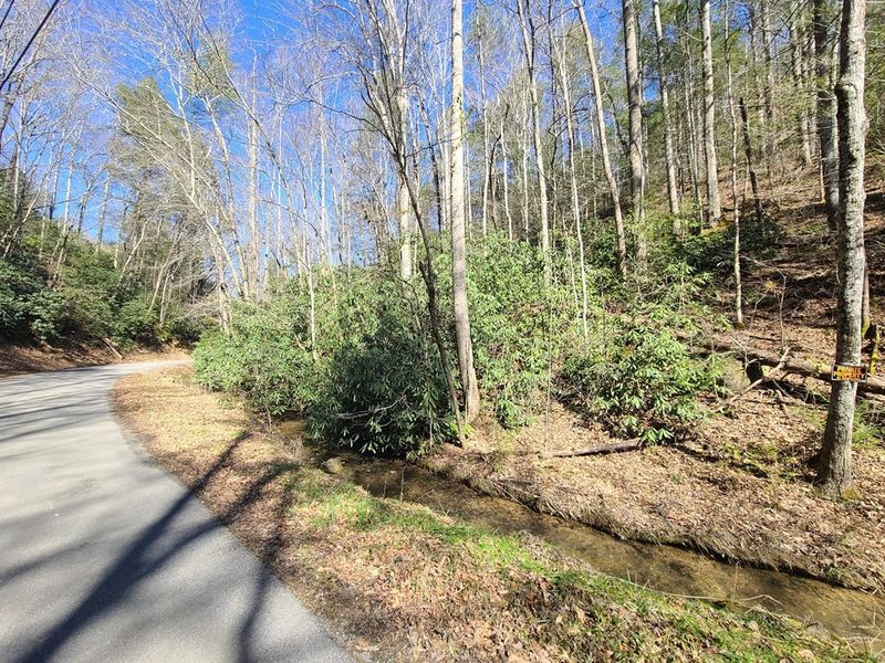 3002 Laurel Lick Rd, Sevierville, TN 37876
