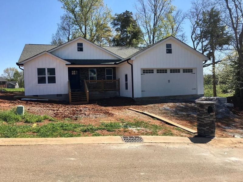 1202 Lori Ellen Ct, Sevierville, TN 37876