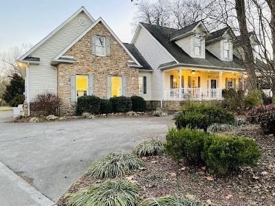 2970 Deep River Rd, Sevierville, TN 37876