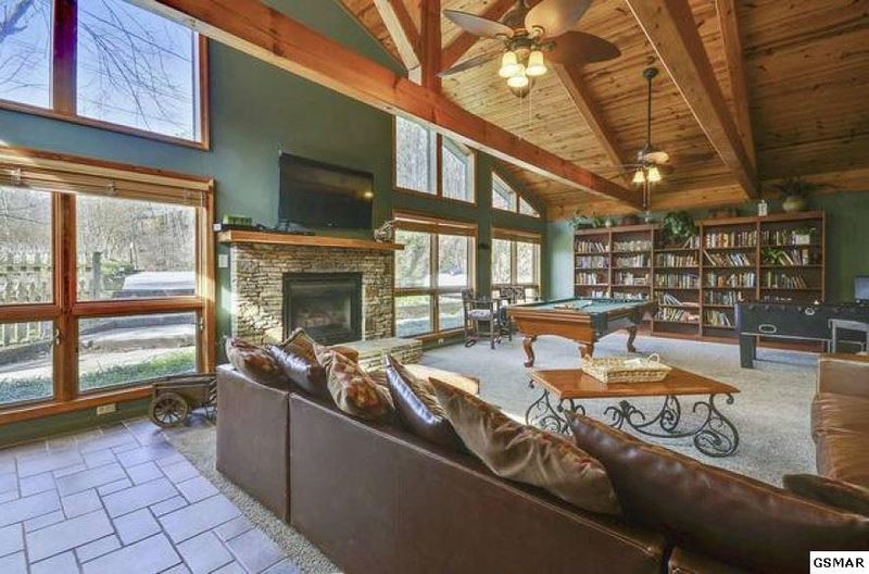 1024 S Ridge Pl, Sevierville, TN 37876