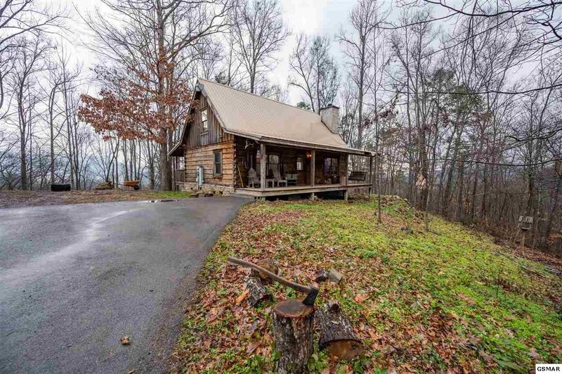 2042 Penny Way, Sevierville, TN 37862