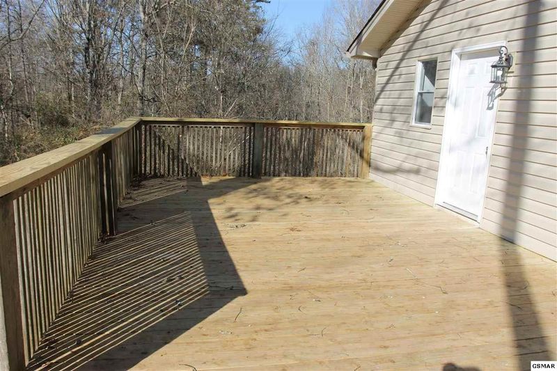 1339 Lundy Rd, Knoxville, TN 37920