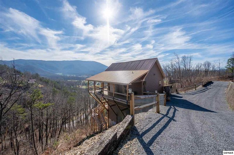 3439 Mountain Tyme Way #SUGARBEARHIDEAWAY, Sevierville, TN 37862