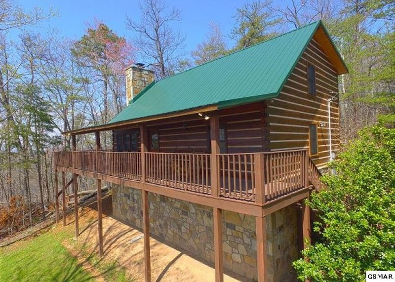 905 Ski View Ln #SKIVIEWLANE, Sevierville, TN 37876