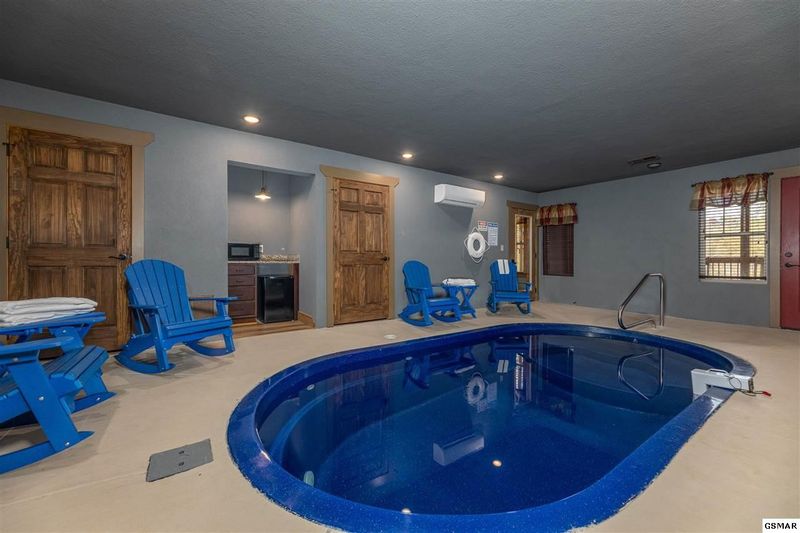 45 Potters Way, Sevierville, TN 37876