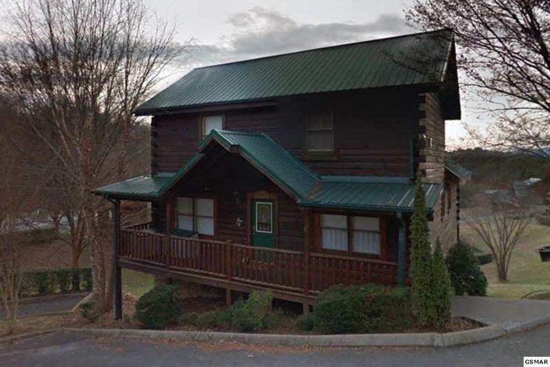 1635 Little Cabin Loop, Sevierville, TN 37862