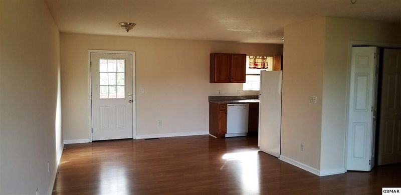 3047 Eledge Ln, Sevierville, TN 37876