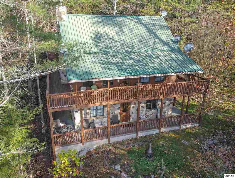 1730 Red Fox Ridge Way, Sevierville, TN 37862