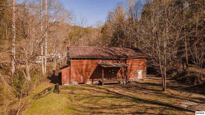 1529 Wilderness Way, Sevierville, TN 37876