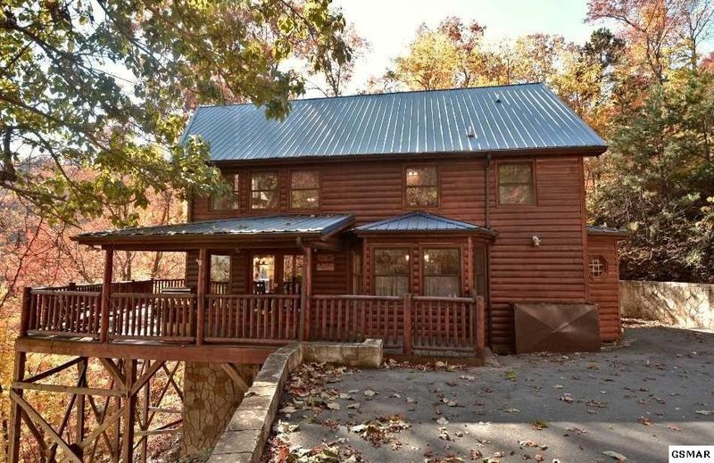 2770 Overholt Trl, Sevierville, TN 37862