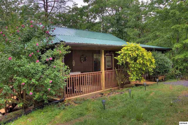3224 Cove Creek Way, Sevierville, TN 37862
